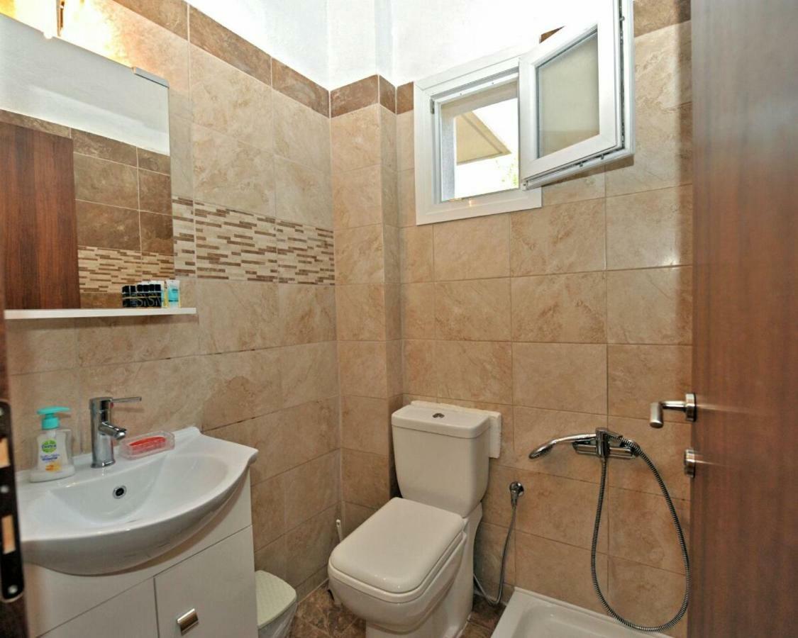 Irina Haus Apartment Gerakini Ngoại thất bức ảnh